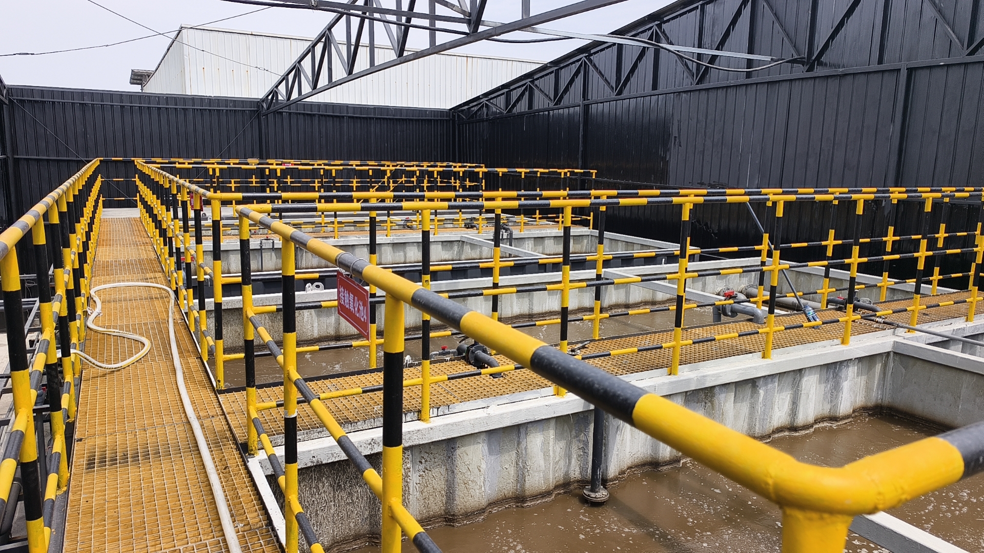 熱烈祝賀成都菌味軒食品有限公司生產(chǎn)廢水處理工程項目順利完工！